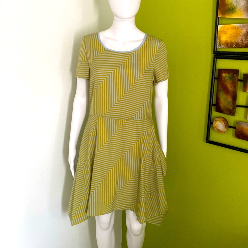 BCBG maxazria dress.  Size M